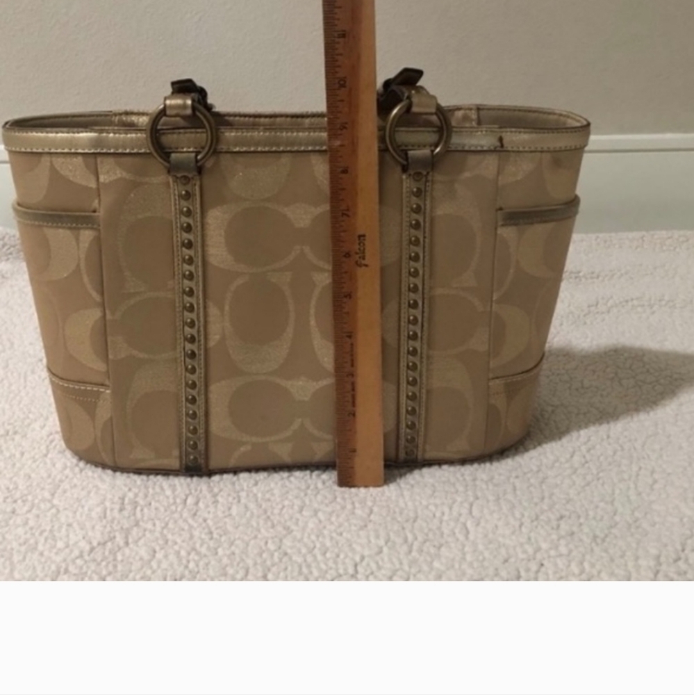 Coach Gold Signature Gallery Tote Bag With Studs - Picture 5 of 10